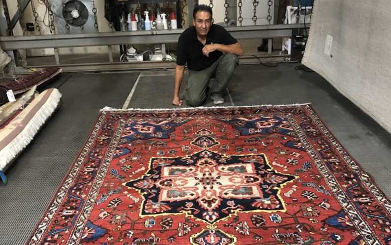 Pre-inspecting a rug